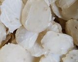 Foto langkah ke 7 dari resep 5. Kerupuk Bawang Kriuk Renyah.