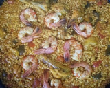 Foto del paso 6 de la receta: Arroz seco con pollo y gambones