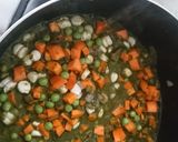 Foto del paso 4 de la receta: Arroz con Pollo (peruano)