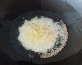 A picture of step 2 of Awarekalu upma (butter beans).