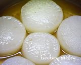 A picture of step 3 of Preparation of Daikon Radish for Making Oden Hot Pot in a Pressure Cooker.