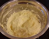 A picture of step 6 of Strawberry Lemonade Mousse Cake.