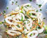 A picture of step 5 of Chikuwa Tossed in Green Onions and Umeboshi.