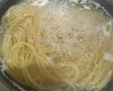 Gambar langkah 2 resipi 👩‍🍳Spaghetti Aglio Olio.