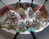 A picture of step 3 of Ladybirds Spoonfuls of Christmas Snow ..