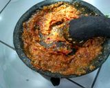 Foto langkah ke 4 dari resep Sambal Terasi Tomat Hemat.