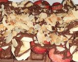صورة لخطوة 10 من وصفة لي كوفر روعة 😋🧇🍫🍌🍓🧇