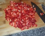 A picture of step 2 of Sunkissed Strawberry Lemonade.