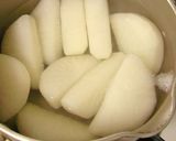 A picture of step 1 of My Mother's Staple Simmered Pork Belly and Daikon Radish.