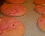 A picture of step 4 of Strawberry White Chocolate Chip Cookies.