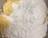 A picture of step 4 of Custard cookies.