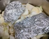 Foto del paso 1 de la receta: Bacalao con repollo y garbanzos