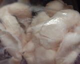 Foto langkah ke 1 dari resep Tumis jamur sosis.