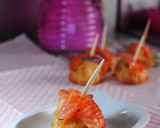 Foto del paso 5 de la receta: Profiteroles de queso aromatizado con salmón marinado