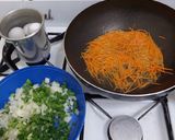 Foto del paso 2 de la receta: Empanadas de espinaca, también de humita...super fáciles 😋