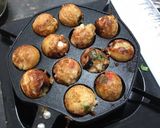 صورة لخطوة 12 من وصفة تاكوياكي Takoyaki 🐙🇯🇵
