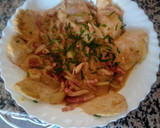Foto del paso 6 de la receta: Pechugas de pollo a la mostaza con salsa de cebolla