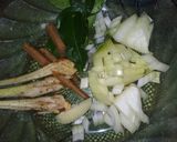 Foto langkah ke 5 dari resep Ayam bumbu habang khas Banjar.