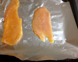 Foto del paso 1 de la receta: Pechuga de pollo al papillote con manzana asada