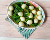 Foto langkah ke 3 dari resep Oseng Kangkung Telur Puyuh.