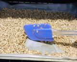 A picture of step 4 of Chocolate Raisin Granola.