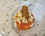 Foto del paso 4 de la receta: *Tomates gratinados rellenos de hummus y huevo*
