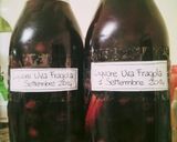 A picture of step 5 of Concord grape liqueur.