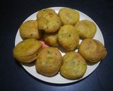 A picture of step 4 of Vada pav.