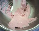 A picture of step 14 of Raspberry Cheese Mont Blanc Shortcake.