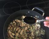 A picture of step 3 of Creamy Mushroom Pasta With Onions And Spinach.