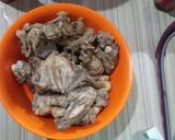 Foto langkah ke 2 dari resep Ayam ngohiong goreng.
