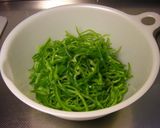 A picture of step 6 of Butter Stir-fried Bell Peppers.