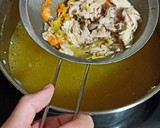 Foto del paso 3 de la receta: 🥄Sopa de estrellitas ✨