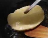 A picture of step 2 of Potato stuff taco.