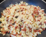 Foto del paso 1 de la receta: Revuelto de champiñones y alcachofas