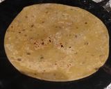 A picture of step 6 of Daal Paratha.