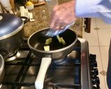 Foto del paso 2 de la receta: Cocina para enamorar: Tournedos flambé au cognac (receta de mi marido)