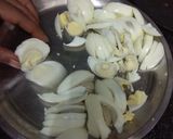A picture of step 2 of Egg Masala.