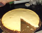 A picture of step 6 of Ginger nut cheesecake.