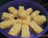 Foto langkah ke 5 dari resep Nugget roti tawar.