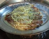 A picture of step 4 of Steamed Prawn with Rice Wine. Drunken Prawn.