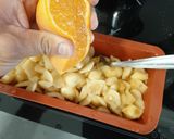Foto del paso 5 de la receta: Crumble de nísperos y galletitas saladas