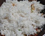 A picture of step 5 of Schezwan fried rice sizzler.