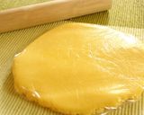 A picture of step 3 of Rich Custard and Cream Cheese Tart.