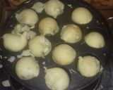 Foto langkah ke 7 dari resep Takoyaki homemade.