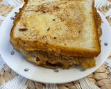 Gambar langkah 3 resipi Tuna Roti John.