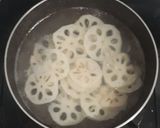 Foto langkah ke 2 dari resep Tumis Akar Lotus.