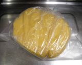 A picture of step 1 of Small Apple and Sweetened Sweet Potato Tarts.