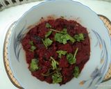 A picture of step 5 of Beet Root Kurma.
