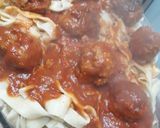Foto del paso 4 de la receta: Fideos caseros al huevo con albóndigas